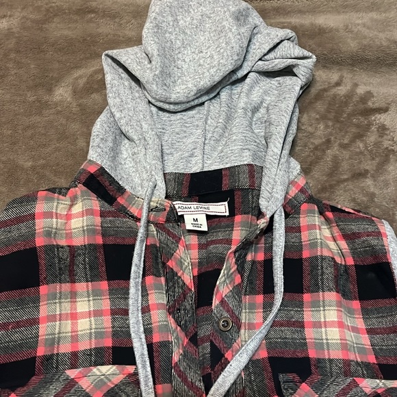 Women’s Adam Levine flannel button up - Picture 2 of 3
